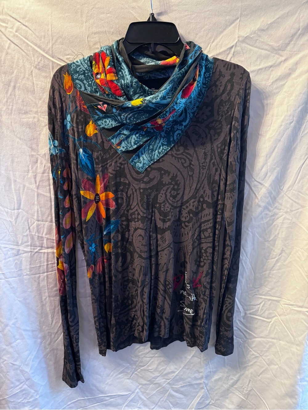 Desigual Dark Gray Long-Sleeve Floral Top with Blue Scarf